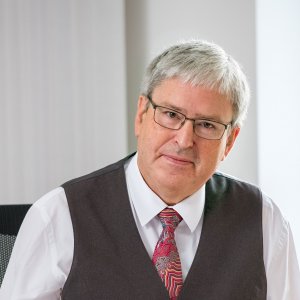 Prof. Dr. Jörg Steinbach